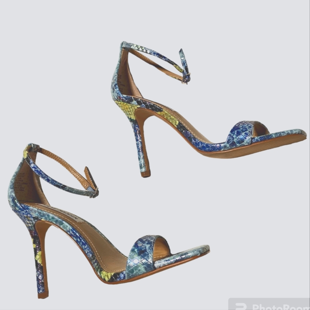Steve Madden Soph Snakeskin heels - Picture 4 of 9